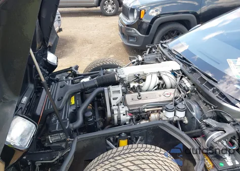 1986 Chevrolet Corvette z USA, uszkodzony, nr VIN 1G1YY078XG5125181